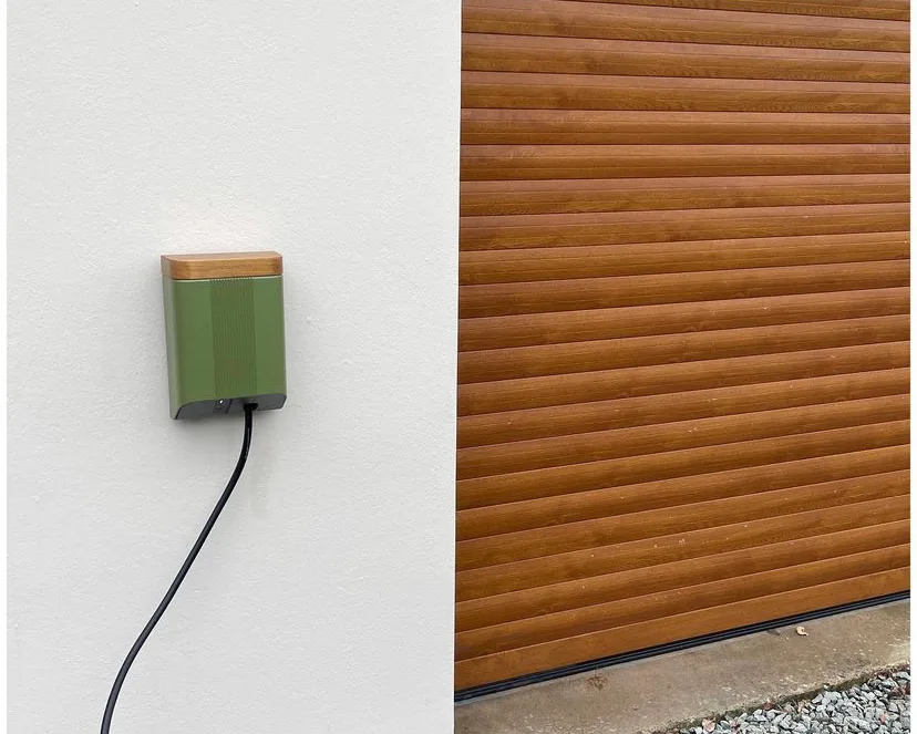 Kemble Green x Light Oak lid