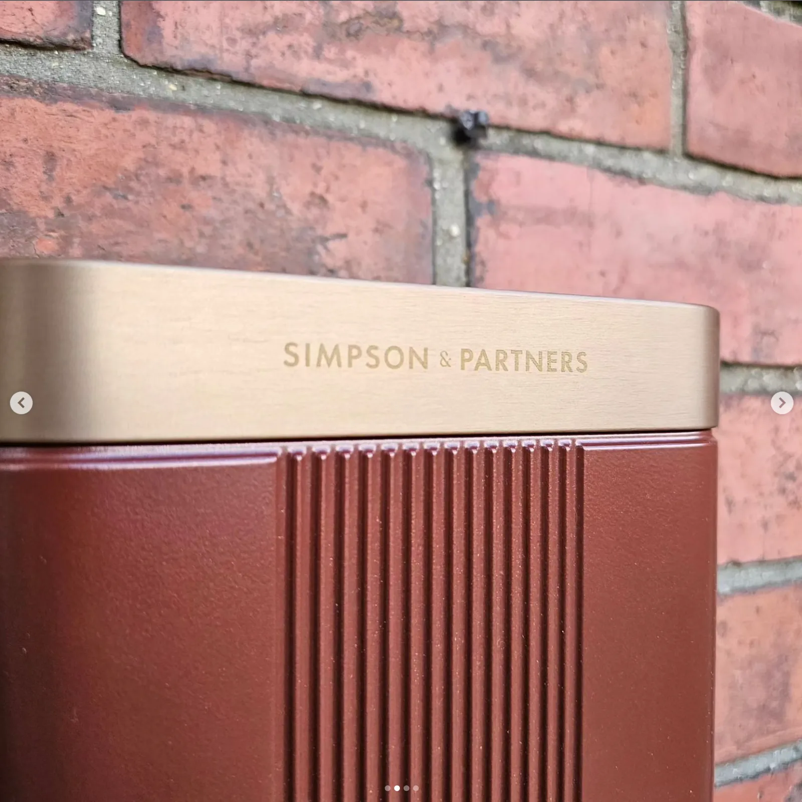 Universal Brown x Bronze lid