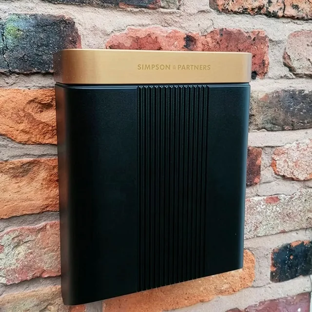 Black x Bronze lid